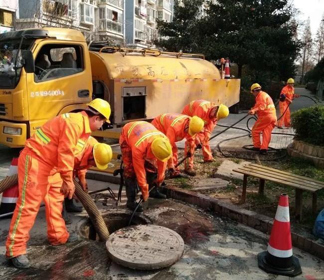 新建市政管道清淤